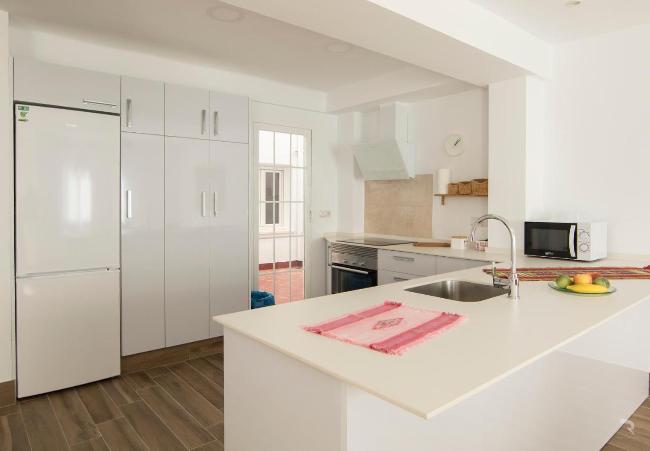 Apartamento Avenida Principal I アルテア エクステリア 写真