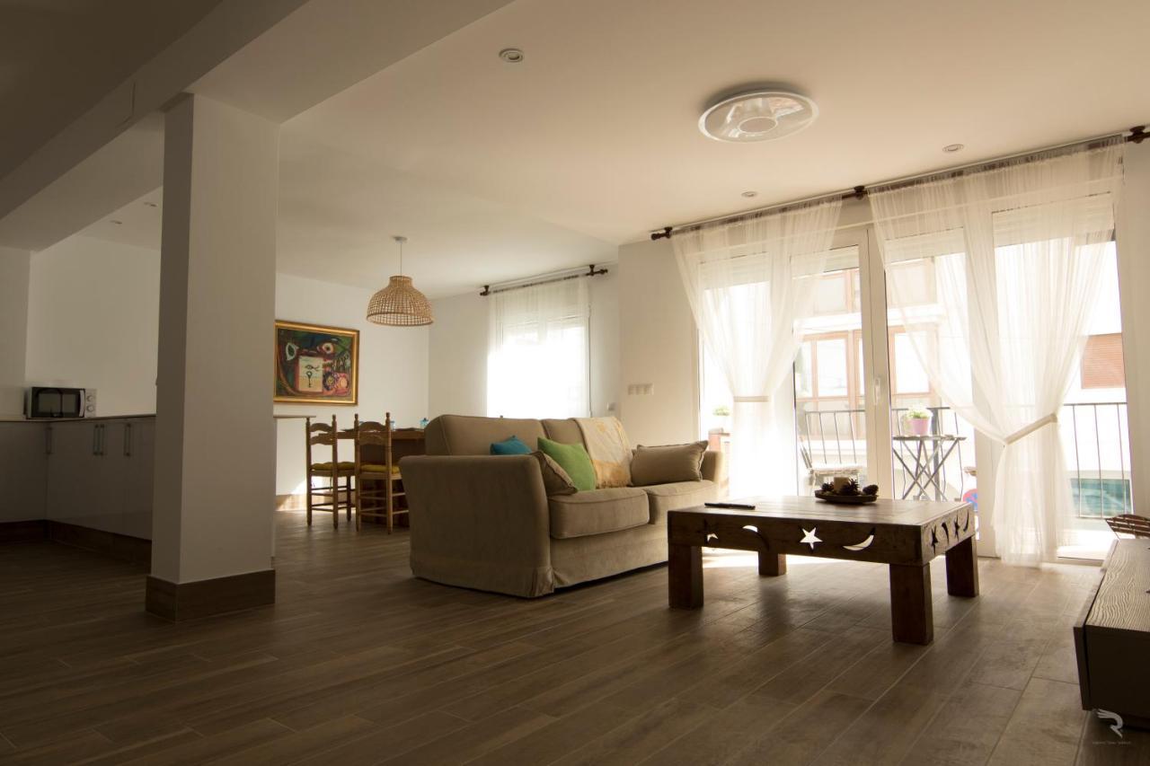 Apartamento Avenida Principal I アルテア エクステリア 写真